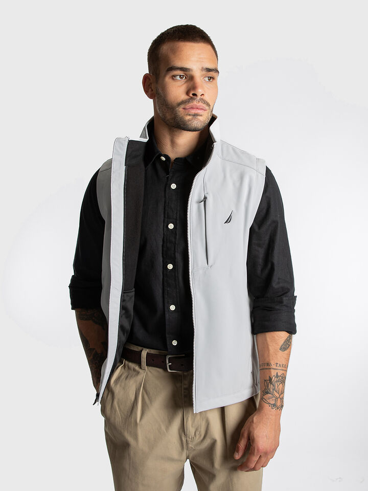 Fleece Lined Regular Fit Soft Shell Vest, Grey Cloud, hi-res image number 4