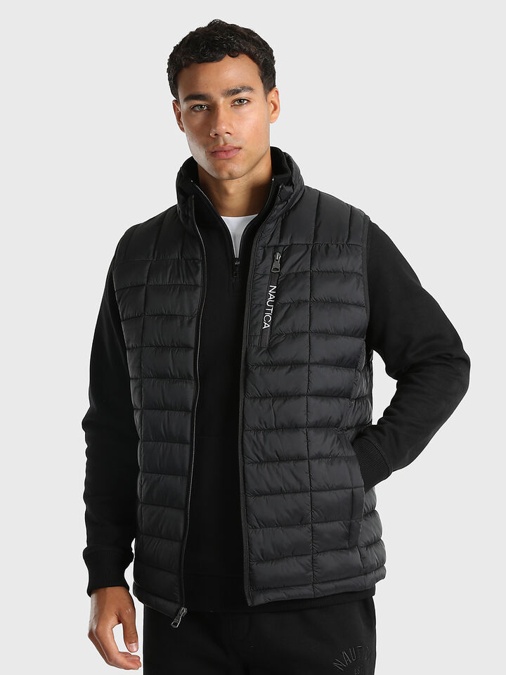Nautica Essentials Lightweight Wellon Vest