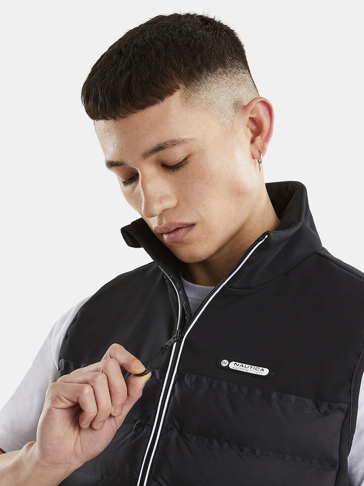 Nautica Competition Benito Vest, Black, hi-res image number 4