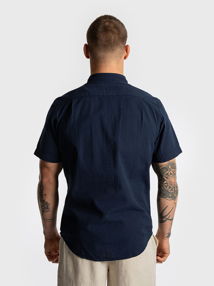 Short Sleeve Solid Seersucker Shirt, Navy Seas, hi-res image number 2