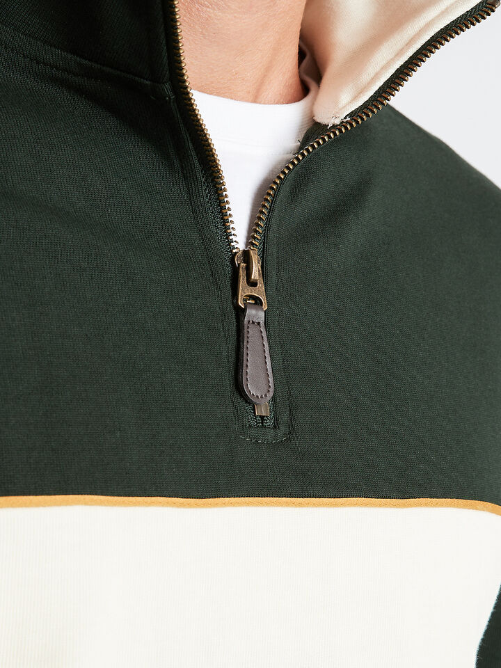 Shield Cut & Sew &frac14; Zip Regular Fit Sweater, Dark Green, hi-res image number 4