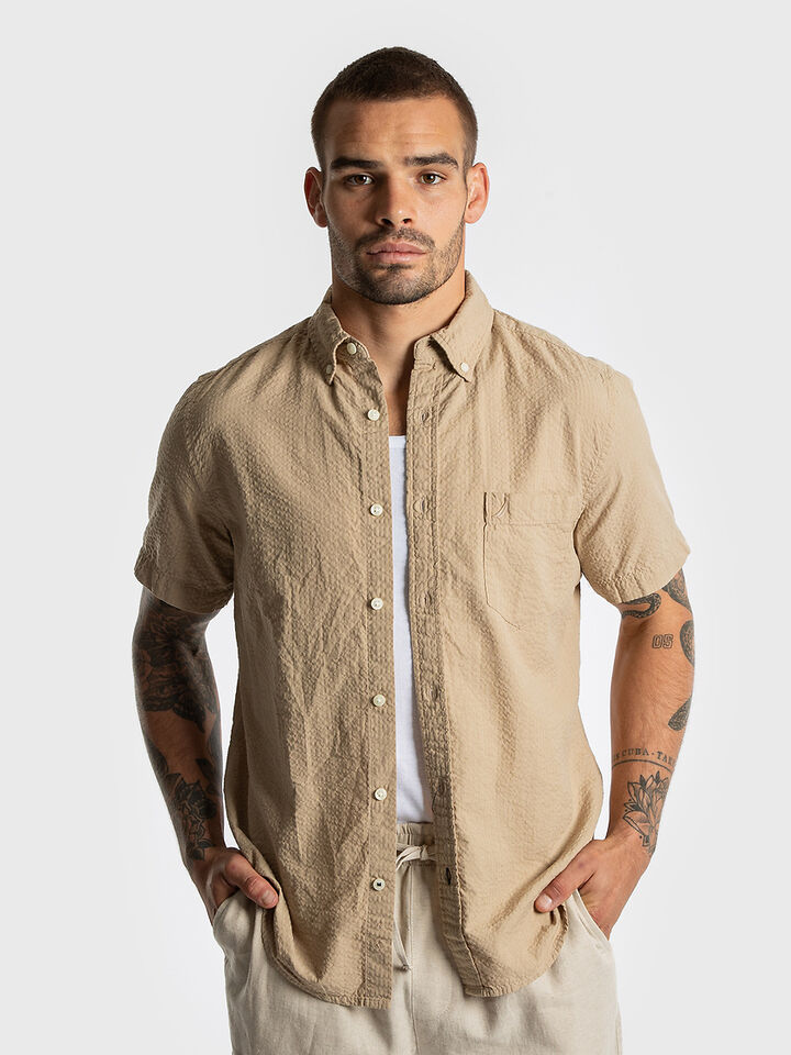 Short Sleeve Solid Seersucker Shirt, Sandy Bar, hi-res image number 1